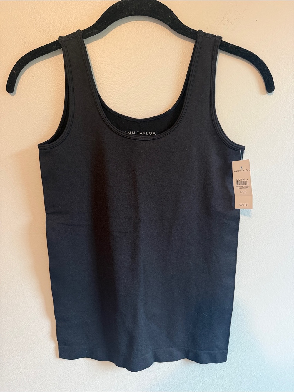 Ann Taylor Black Scoop Neck Tank Top, size XS/S
